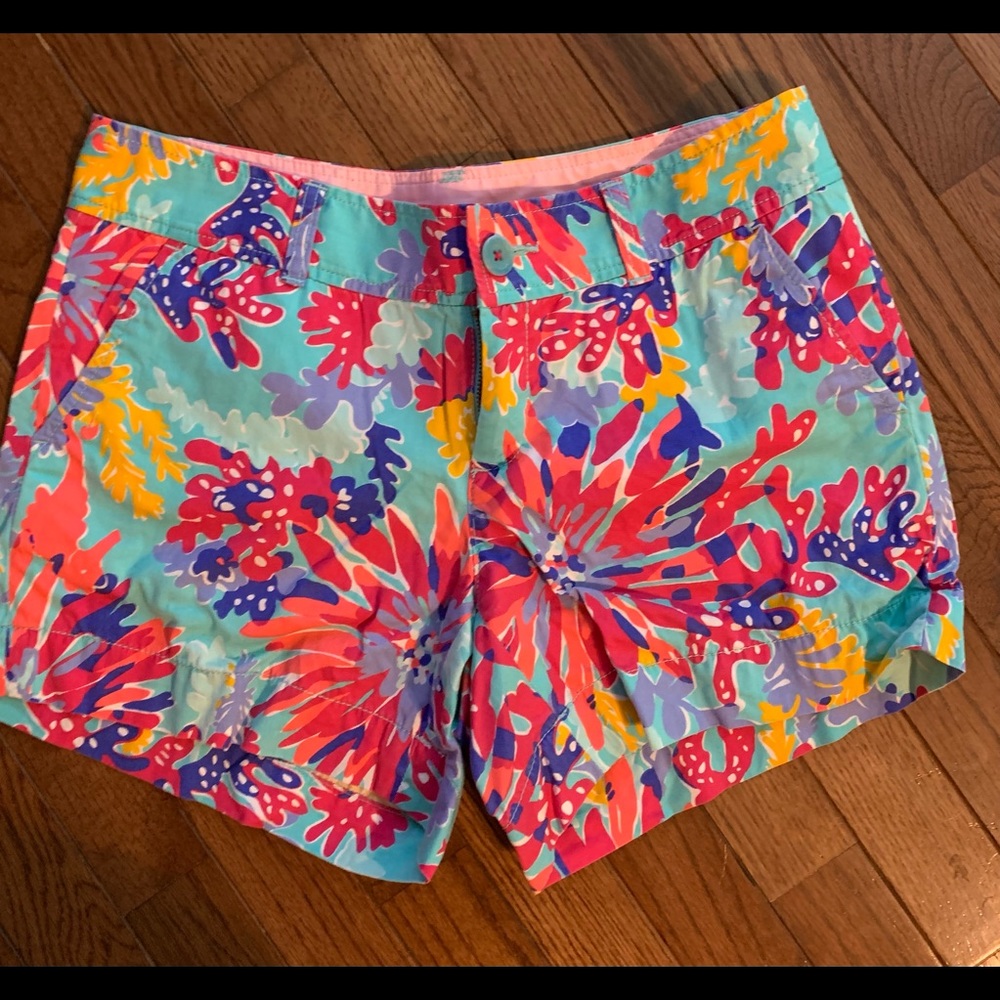 GUC Lilly Pulitzer size 6 Callahan Shorts